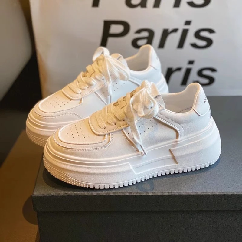 三福小白鞋女2025年春秋新款松糕厚底增高白色休闲板鞋真皮女鞋子