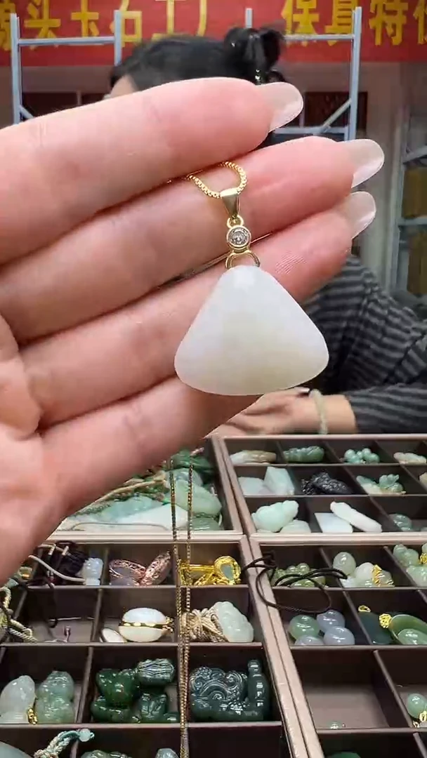 颈饰未镶嵌和田玉(多样性发货.发其一）10