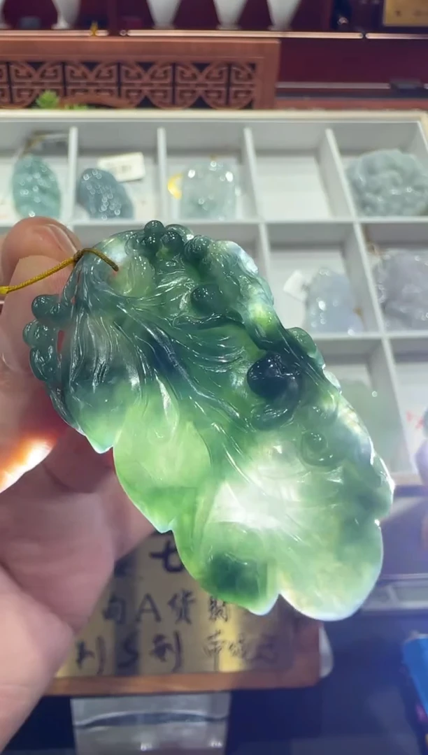 未镶嵌挂件翡翠A货翡翠多样性孤品