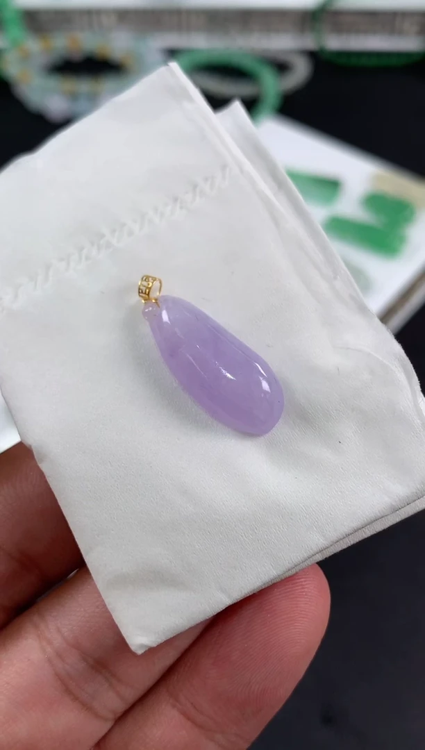 颈饰18K金镶嵌翡翠翩****6翡翠