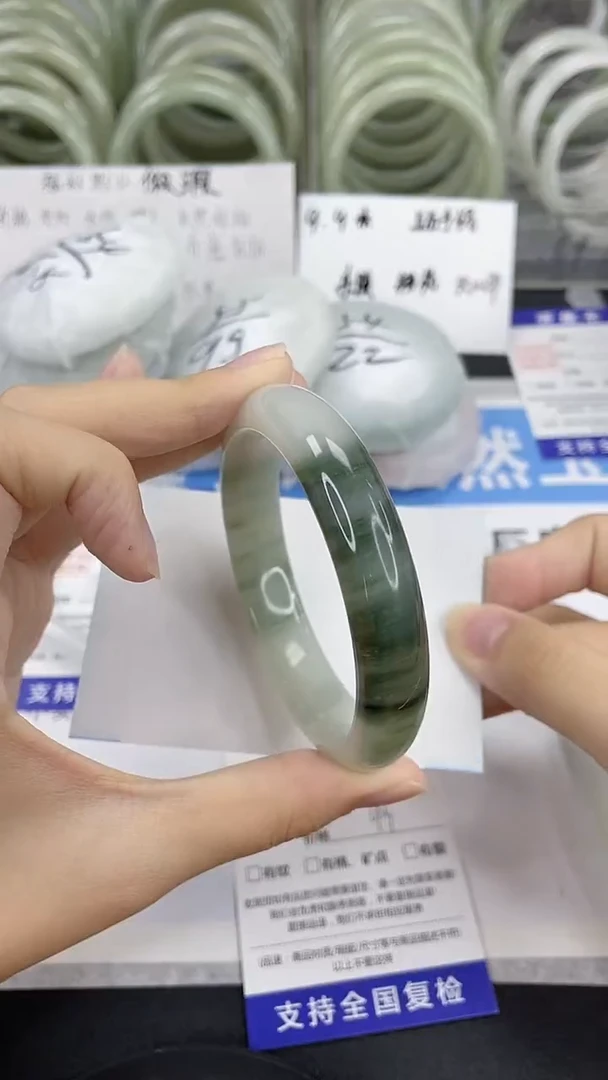 未镶嵌手镯石英质玉27-57/58