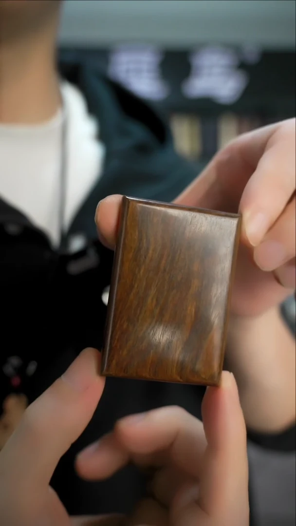 木手作木制雕刻品