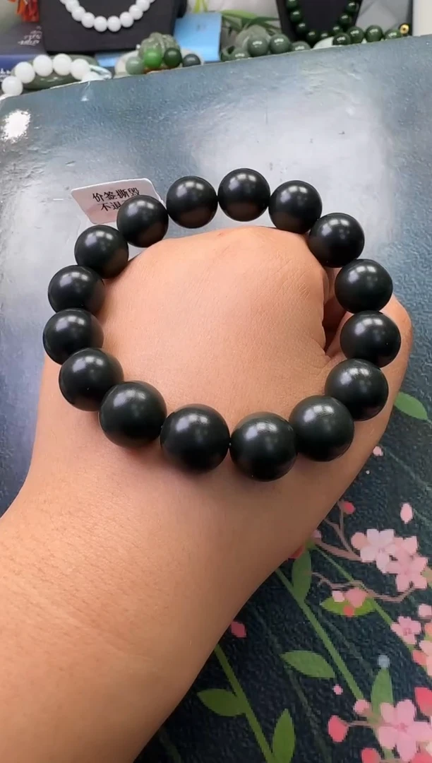 手串未镶嵌和田玉手串