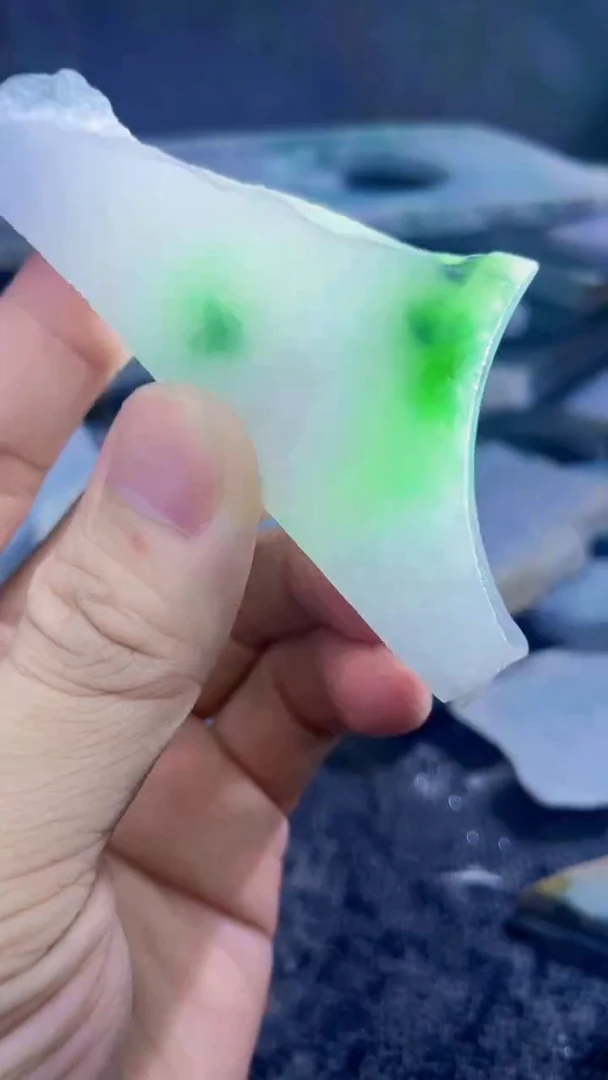 裸石翡翠天然A货翡翠板料