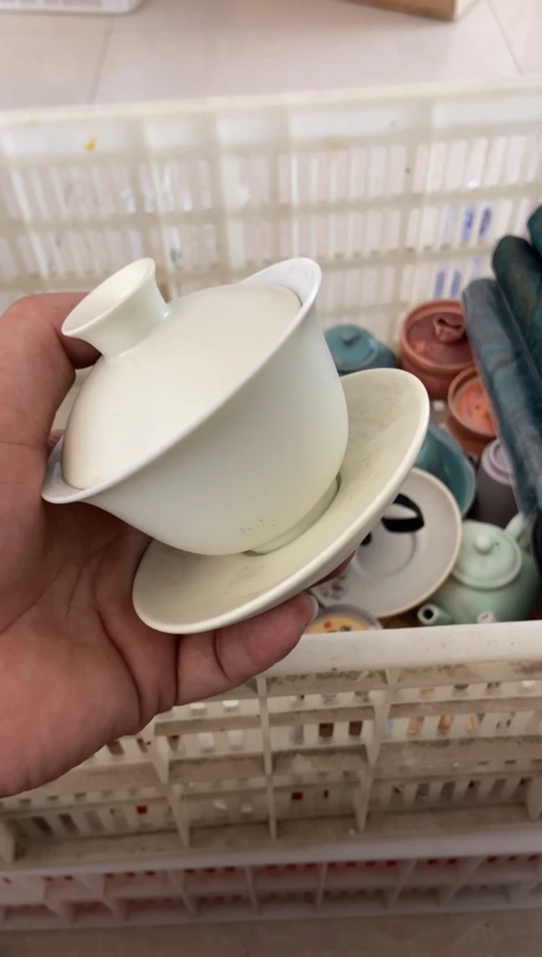 杯无运费险有瑕疵的摄影的产品有使用过的痕迹有点脏介意勿拍