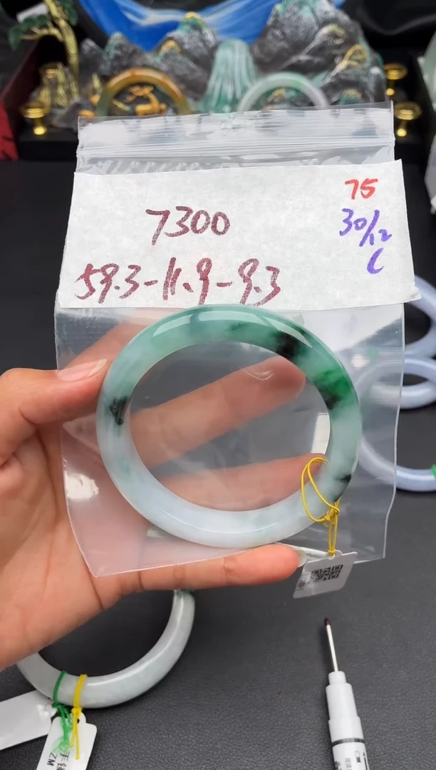 未镶嵌定制翡翠毛货需精细抛光多样性发1件75