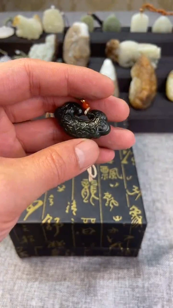 吊坠(不含链)未镶嵌和田玉和田玉青玉吊坠