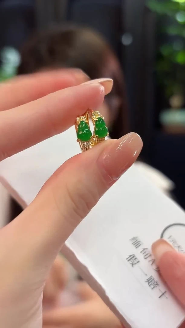 未镶嵌翡翠耳饰缅甸A货/多样性发货/一件