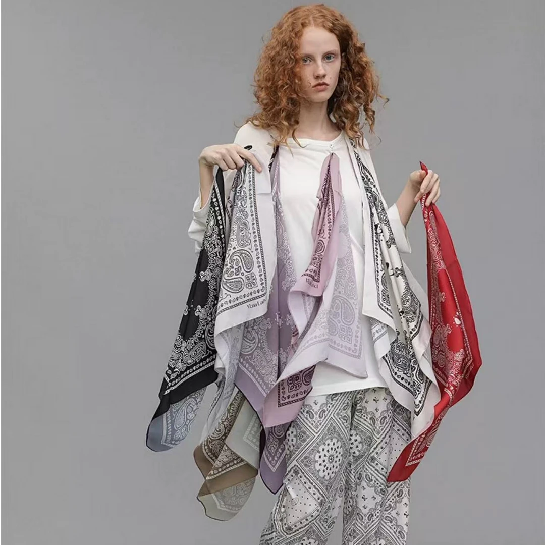 Vena Label春夏新款复古腰果花小方巾女士服装配饰