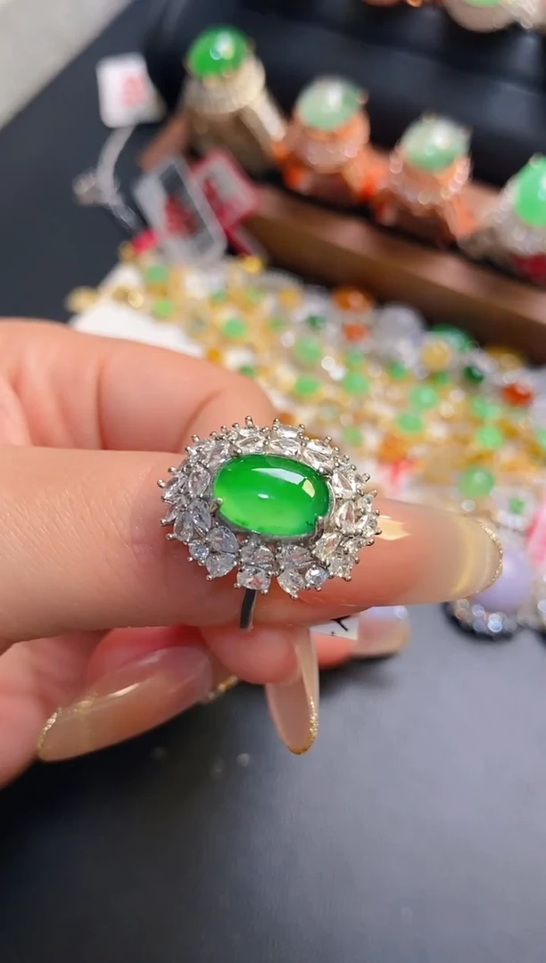 银S925镶嵌戒指翡翠天然