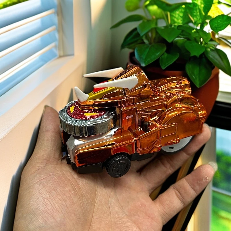 陀螺战车玩具发一个