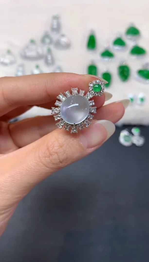 18K金镶嵌戒指翡翠W788|29800