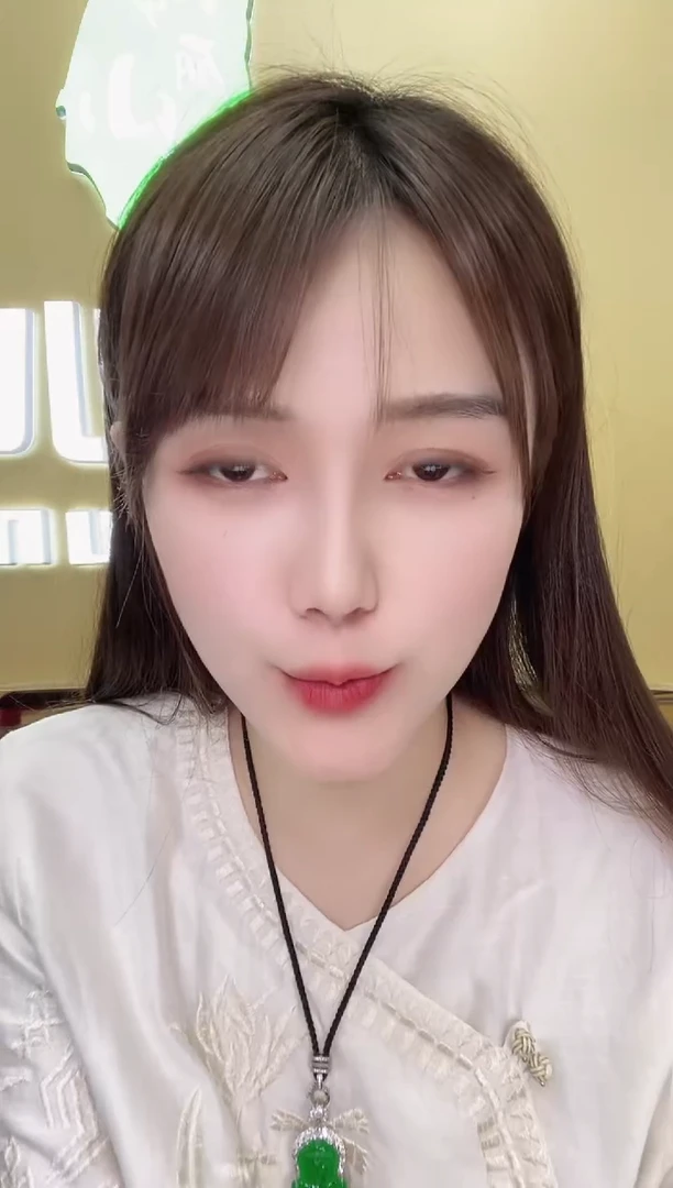 未镶嵌挂件翡翠达***g4645123