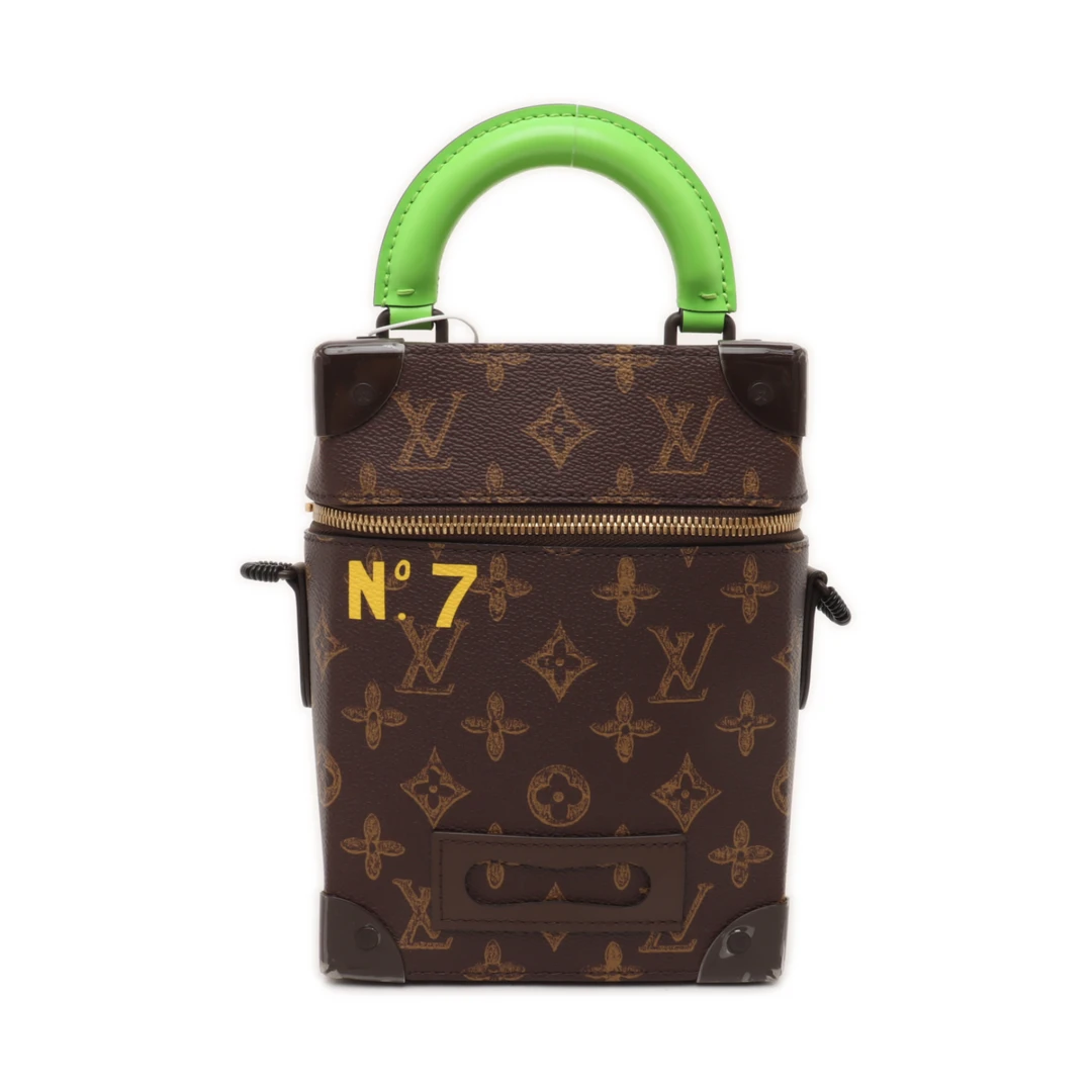 红布林/C1/路易威登/25915745/z/121716