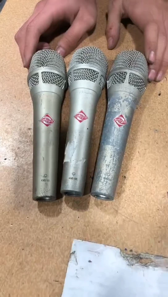 8新话筒3个，配件出