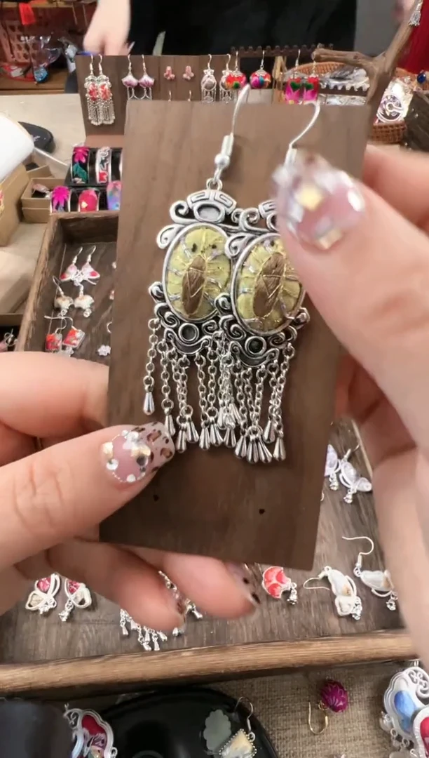 【闪购商品】织绣民族风老绣饰品344