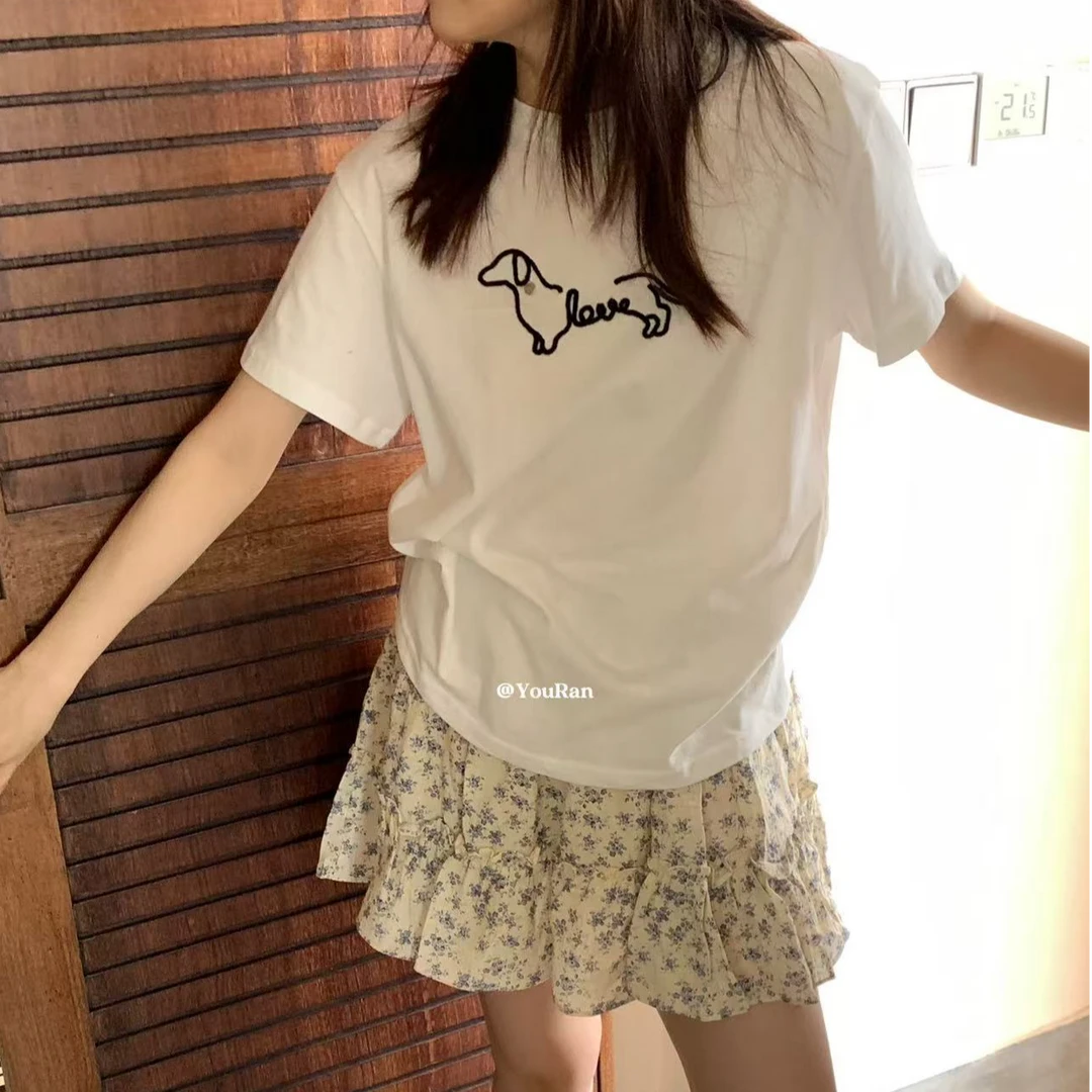 周悠然【线条小狗】韩系卡通线条刺绣圆领宽松T恤