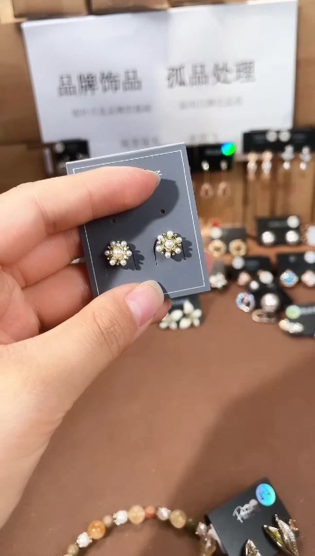 合金925银锆石萱513
