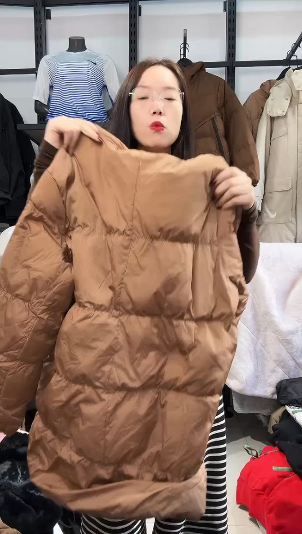 2500 闪购编码  运动卫衣裤以直播间过款为准 尺码  ·XL