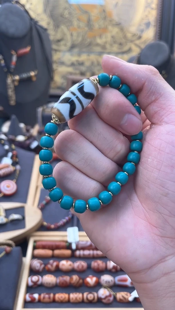 未镶嵌颈饰玛瑙/玉髓（覆膜）黑白双牙手串