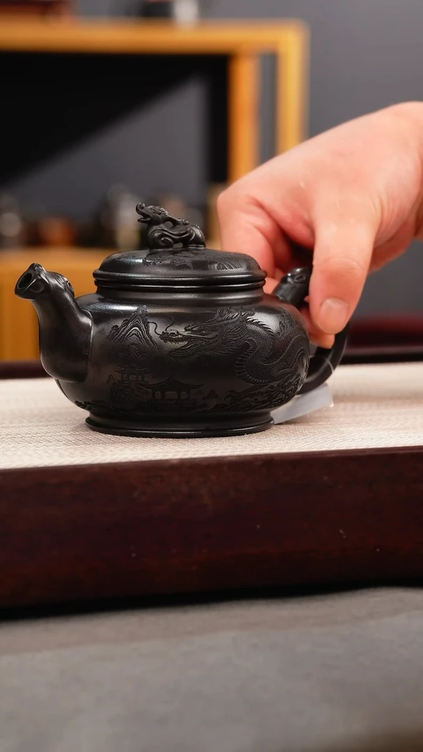 茶壶紫砂石黄 独占鳌头 龙吟虎啸