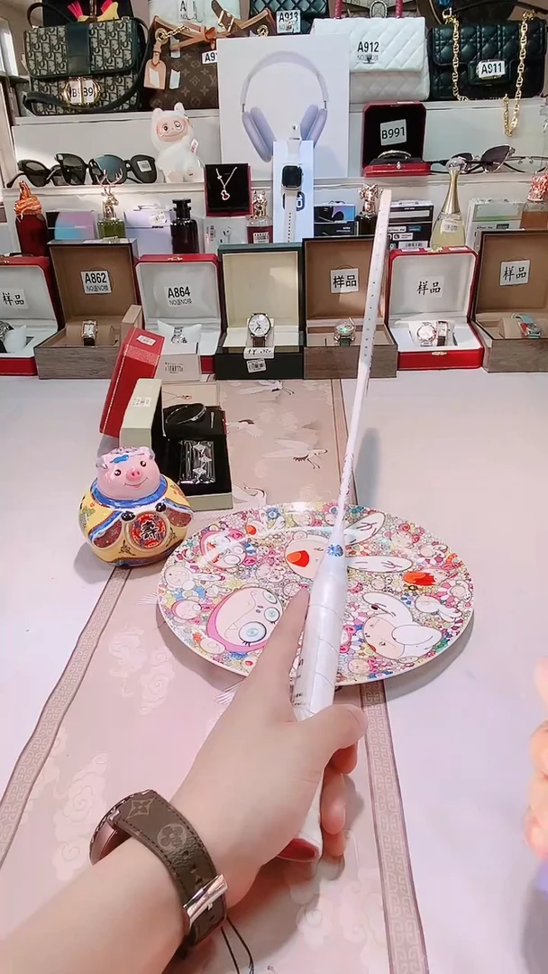 瓷片瓷器 库房到期 全部地板价@@1