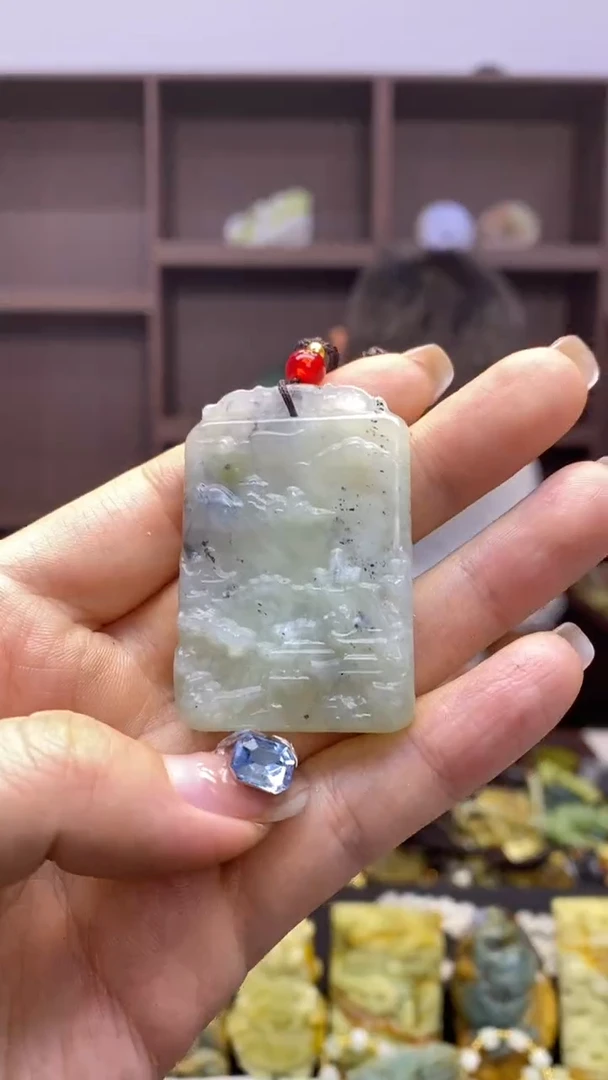 未镶嵌岫玉挂件