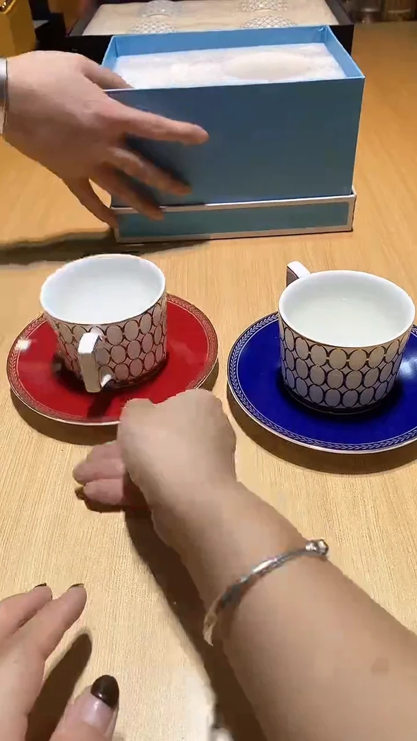 【闪购商品】瓷片锅碗瓢盆一件不剩