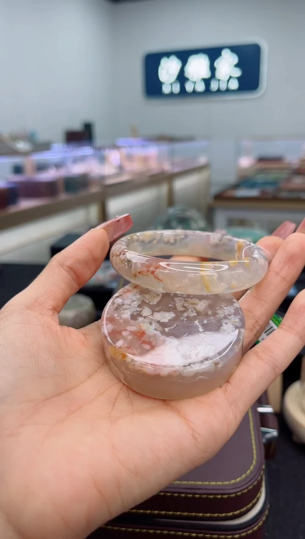 石英质玉手镯未镶嵌57圈口（赠品镯心）6524582