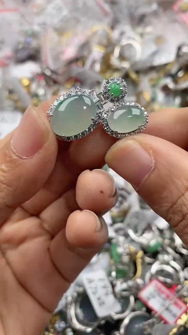 银S925镶嵌戒指翡翠333              4