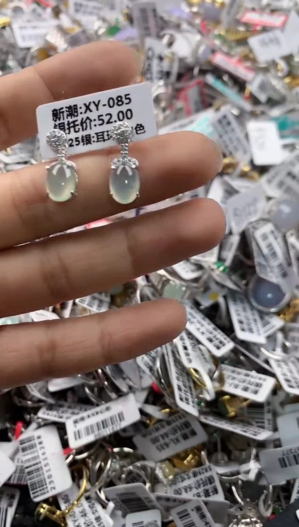 银S925镶嵌戒指翡翠666     5