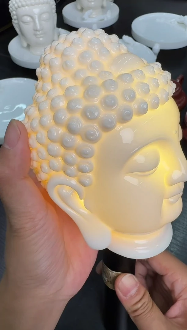 *白瓷佛像（预售）