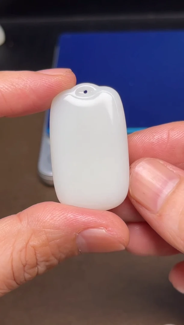 和田玉未镶嵌颈饰71 通