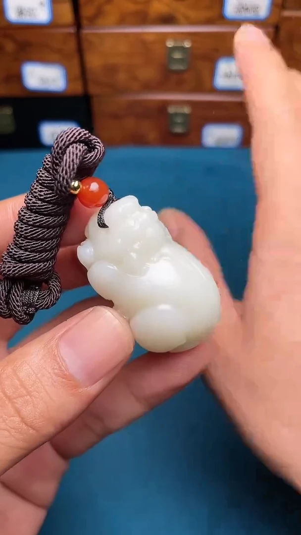 和田玉未镶嵌挂件和田玉