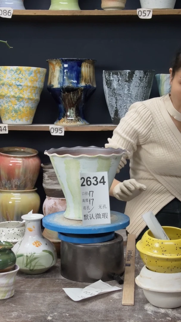 江西景德镇花盆微瑕2634