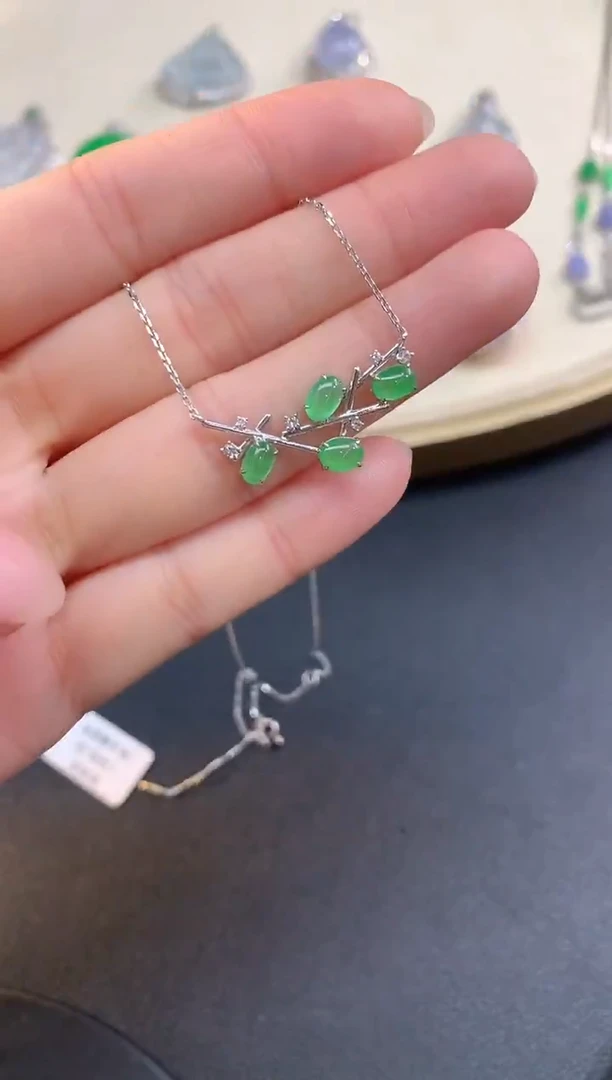 套链18K金镶嵌翡翠TL a2S38/00