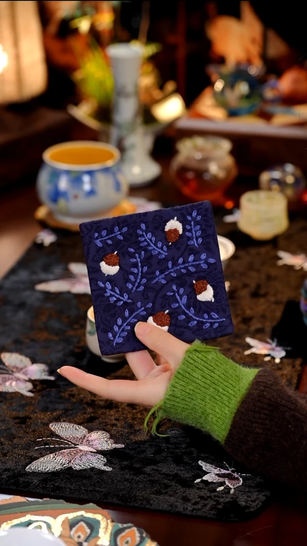 杯垫···················