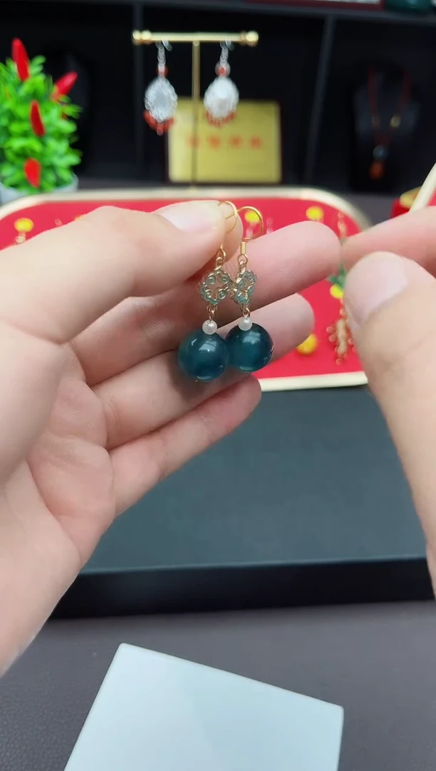【闪购商品】玛瑙/玉髓耳钉银S925镶嵌224000