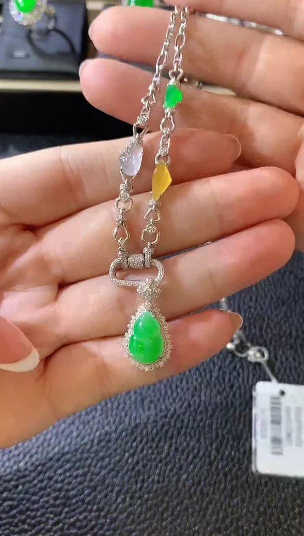 套链18K金镶嵌翡翠D81