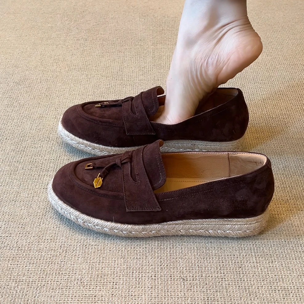 RubyL/2.5cm通勤复古百搭圆头流苏一脚蹬中口草编平底单鞋女款