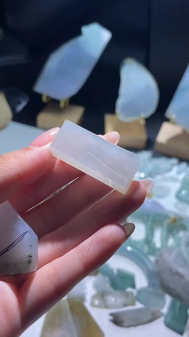 定制翡翠未镶嵌神**ㅤ定制料子