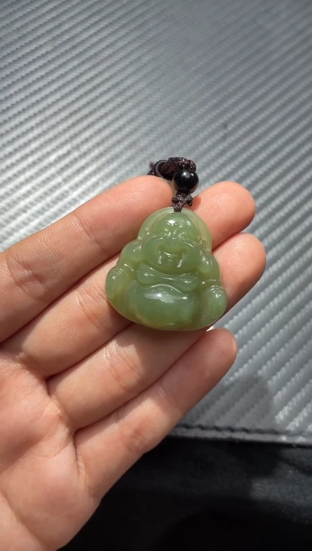 颈饰未镶嵌和田玉若羌青黄口佛公吊坠微色差