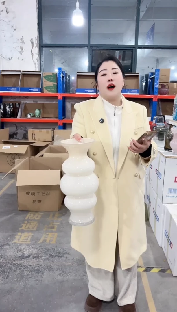 【闪购商品】玻璃花伴你花瓶微瑕-L2YV6