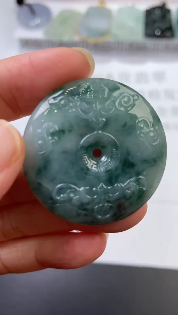 未镶嵌挂件翡翠372336   多人