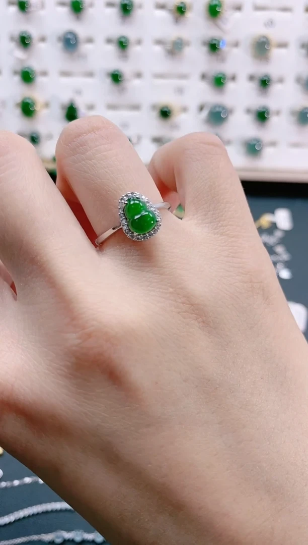 【闪购商品】翡翠戒指银S925镶嵌天然翡翠