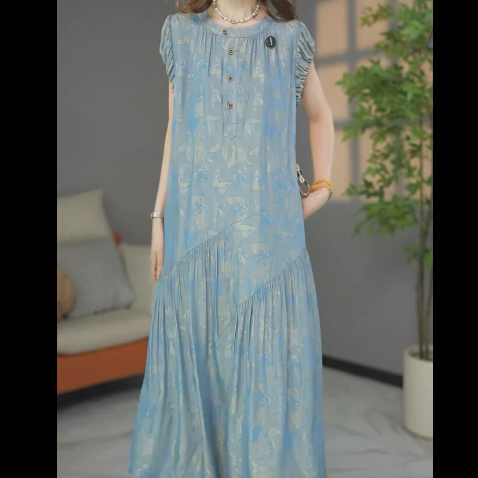 尚薇减龄百搭修身连衣裙2025夏季新款设计感气质高档中长款裙子女