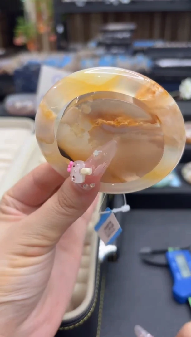 未镶嵌手镯石英质玉92(55圈赠送镯心)