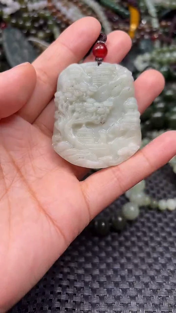 颈饰未镶嵌和田玉1