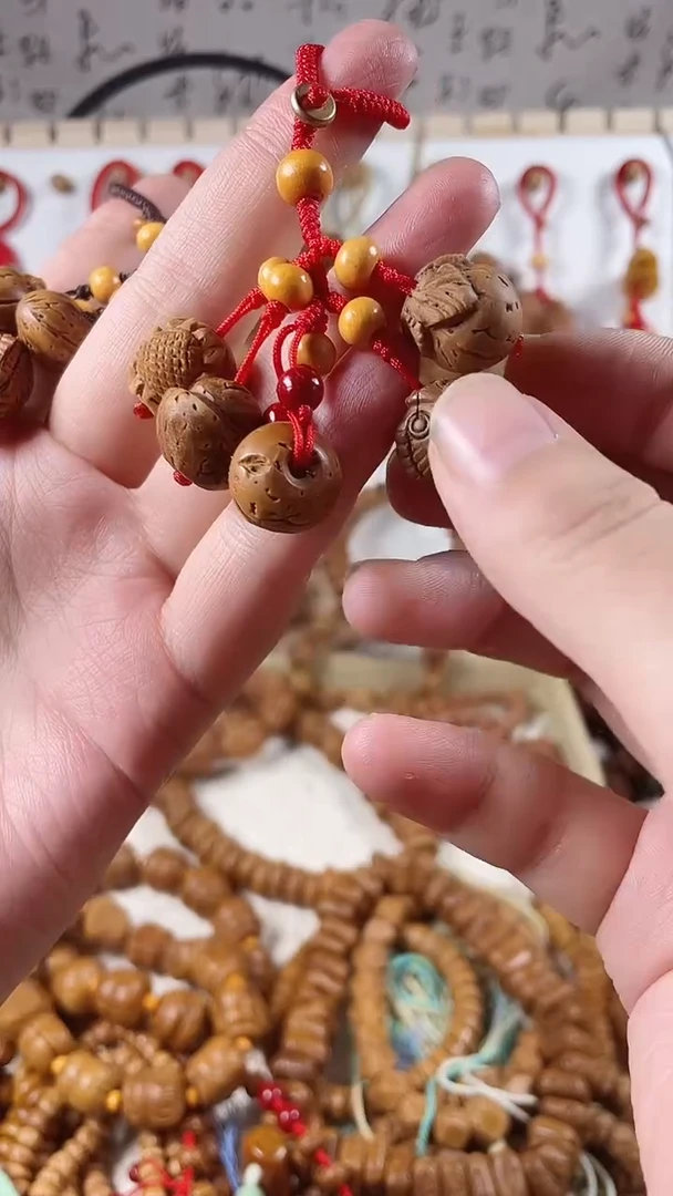 薇*桃核雕刻红色桃核五件