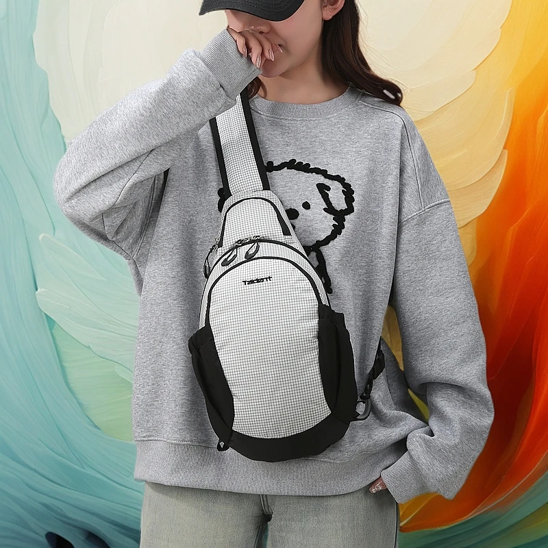 运动包女健身小包大容量短途旅行包单肩包女轻便胸包百搭斜挎包潮